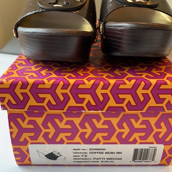 🌟Tory Burch Patti Wedge🌟 - Picture 9 of 9